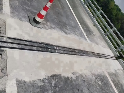 长泰伸缩缝更换后浇筑材料快速结构修补料速砼的产品特点及施工流程​